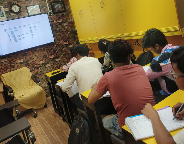 State-of-the-art Offline Classroom at The Commerce Company Barrackpore with Digital Board and AC